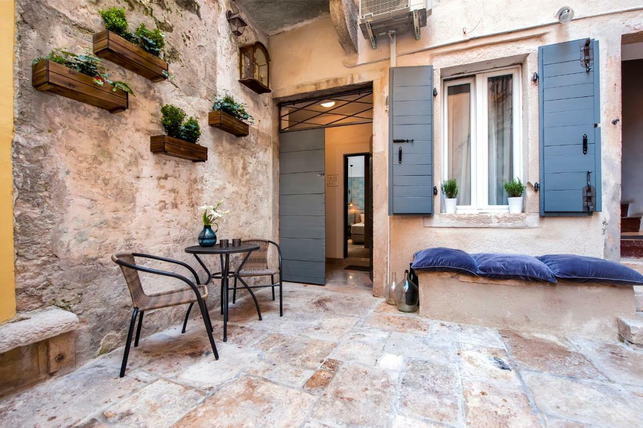 Deluxe Studio G 12 Rovinj Luaran gambar